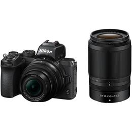 Aparat Nikon Z50 + 16-50 mm f/3,5-6,3 VR DX + 50-250 mm f/4,5-6,3 VR DX