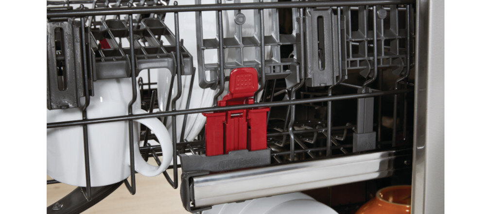 Zmywarka WHIRLPOOL WFO 3T142 X regulowany kosz miejsce