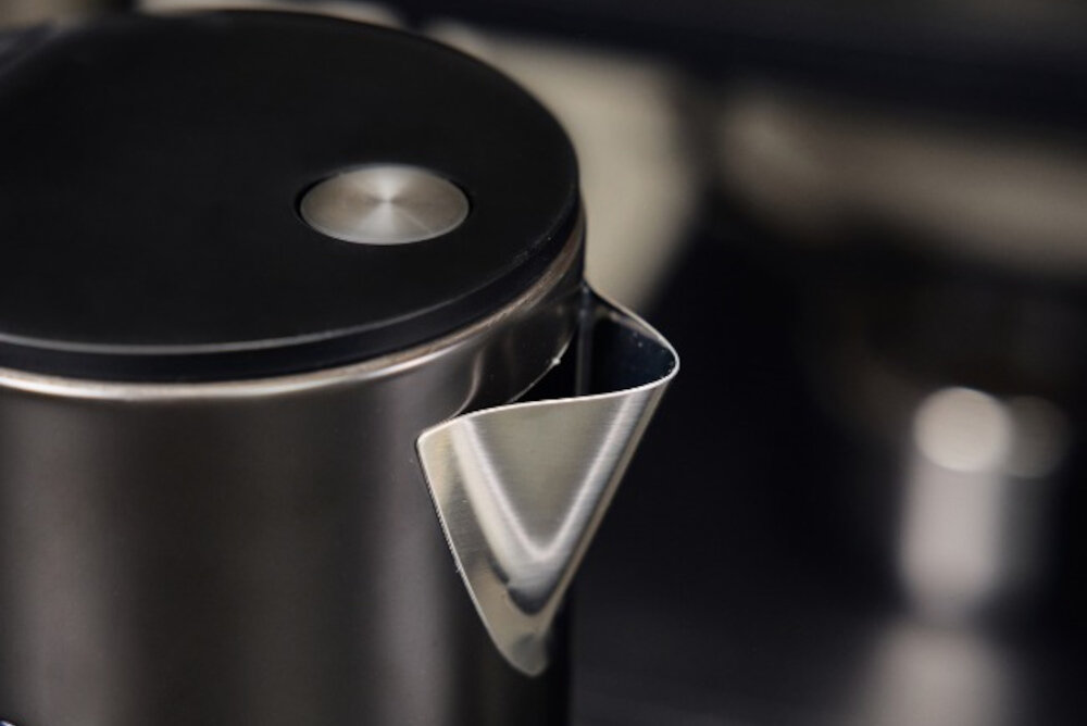 Czajnik KOHERSEN Modern Matt A451 wygoda bezpieczne uzytkownie wykonanie wysoka jakosc moduł 2-stopniowego otwierania pokrywy strefy Cool Touch