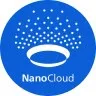 Niebieska ikona z białym napisem \'NanoCloud\' oraz graficznym symbolem przypominającym pierścień z kropkami nad nim.