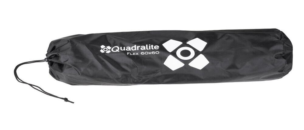 Quadralite Flex 60x60 zastosowanie w portrecie i fotografii produktowej spakowany w pokrowcu 