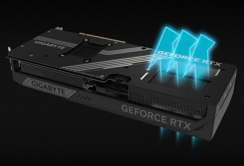 Karta graficzna GIGABYTE GeForce RTX 5080 Windforce OC SFF 16GB DLSS 4 Widok tylnej części karty, prezentujący metalowy backplate z wcięciami umożliwiającymi lepszą cyrkulację powietrza. Dodatkowe oznaczenia pokazują przepływ ciepła i efektywność systemu Screen Cooling
