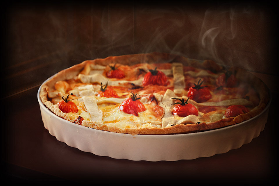 Używaj funkcji podtrzymywania ciepła potraw, by zawsze cieszyć się daniami o odpowiednim smaku i wysokiej temperaturze Używaj funkcji podtrzymywania ciepła potraw, by zawsze cieszyć się daniami o odpowiednim smaku i wysokiej temperaturze