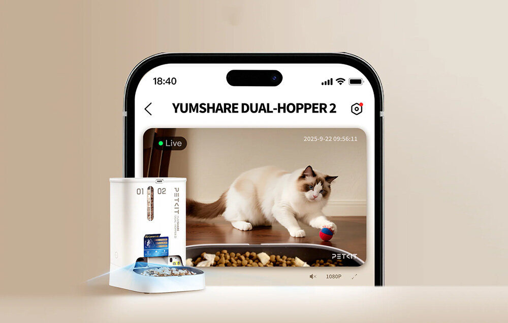 Dozownik karmy automatyczny PETKIT Yumshare Dual Hopper 2 Spokojna praca i alerty zdjęcie lifestyle prezentacja telefonu z aplikacją System dozowania aplikacja od razu wysyła powiadomienie