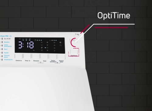 Panel sterowania pralki z wyświetlaczem pokazującym czas 3:18 oraz przyciski do wyboru programów. Obok znajduje się napis \'OptiTime\' i oznaczenie 7 kg.