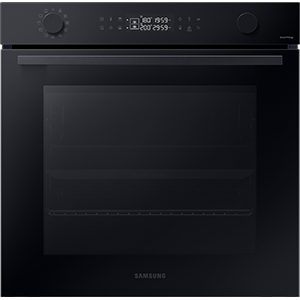 Czarny piekarnik z panelem sterowania z pokrętłami i wyświetlaczem cyfrowym. Na froncie widoczne jest logo \'SAMSUNG\'.