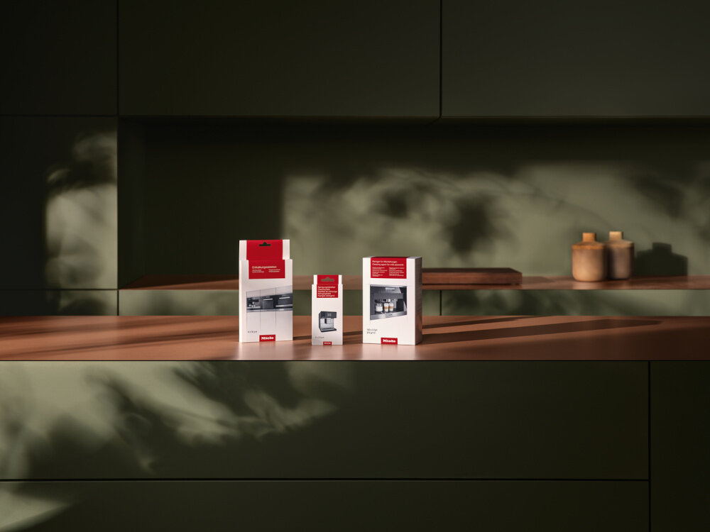 Ekspres MIELE MilkPerfection CM 6160 dedykowane detergenty Tabletki do odkamieniania Tabletki czyszczące do odtluszczania zaparzacza