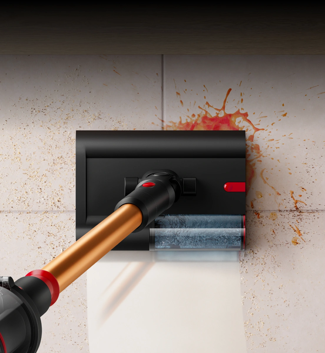 Odkurzacz z miedzianą rurą i czarną głowicą czyszczącą usuwa plamy z podłogi. Na ścianie widać rozprysk czerwonej cieczy.