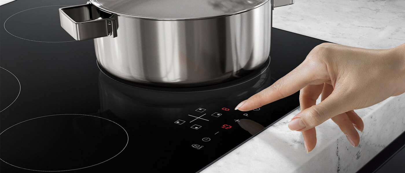 Dotykowe sterowanie na płycie indukcyjnej Samsung NZ64F3NM1AB