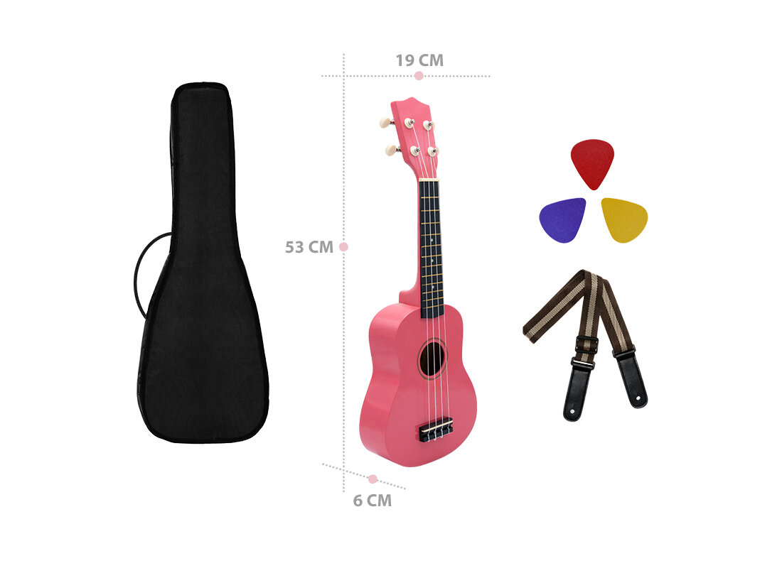 Na obrazie znajduje się różowe ukulele z czarnymi strunami, obok którego widoczny jest czarny pokrowiec, trzy kolorowe kostki do gry oraz pasek. Wymiary ukulele to 53 cm wysokości, 19 cm szerokości i 6 cm głębokości.