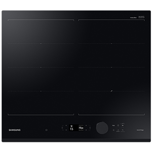 Czarna płyta indukcyjna z widocznymi polami grzewczymi i panelem sterowania z wyświetlaczem cyfrowym. Na płycie znajduje się logo \'Samsung\' oraz napisy \'Induction\' i \'smartthings\'.