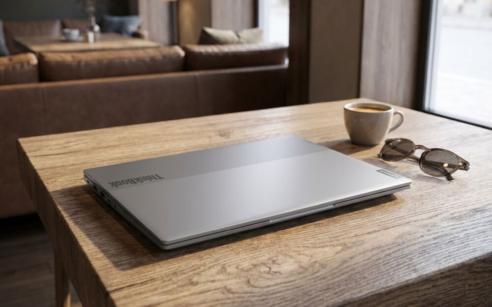 Laptop LENOVO ThinkBook 14 G9.