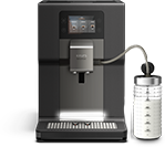 Czarny ekspres do kawy z wyświetlaczem dotykowym i pojemnikiem na mleko z miarką. Na ekspresie widoczne jest logo KRUPS.