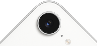 iPhone 17e, częściowo widoczny tył obudowy, kolor biały, aparat Fusion w górnej części urządzenia