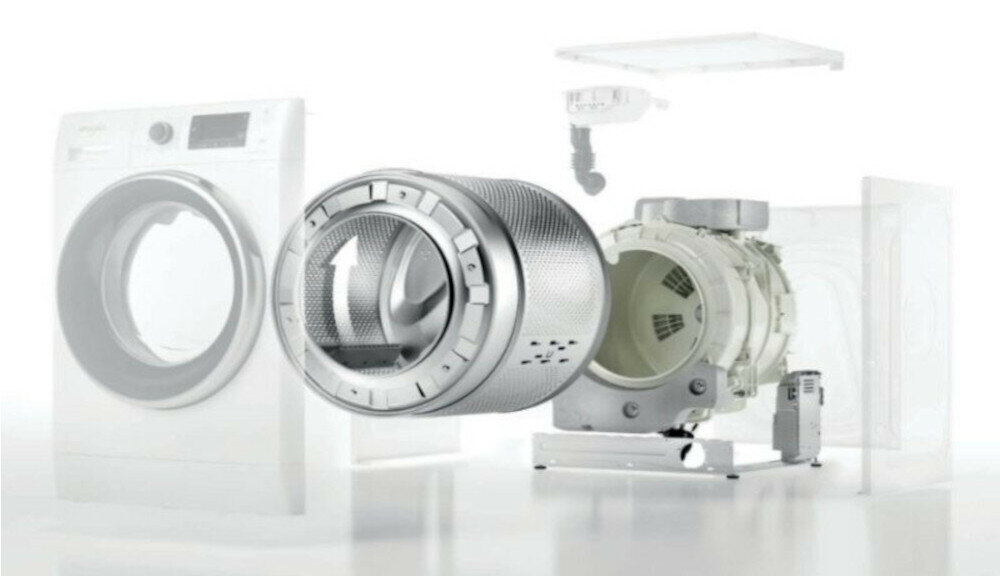 Obraz przedstawia pralkę z widocznym bębnem i elementami wewnętrznymi, takimi jak silnik i rury. Pralka ma biały panel z pokrętłem i wyświetlaczem.