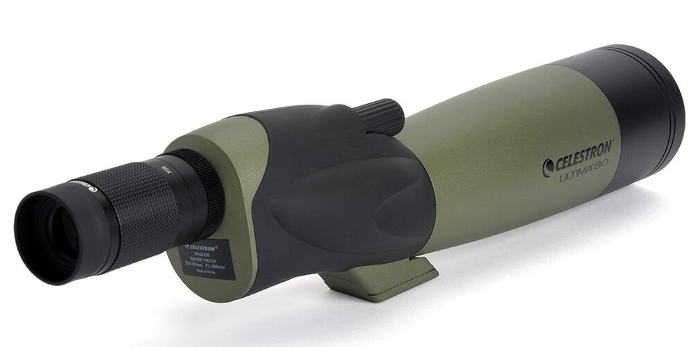 Luneta w kolorze zielonym z czarnymi elementami, z widocznym logo \'CELESTRON Ultima 80\'.