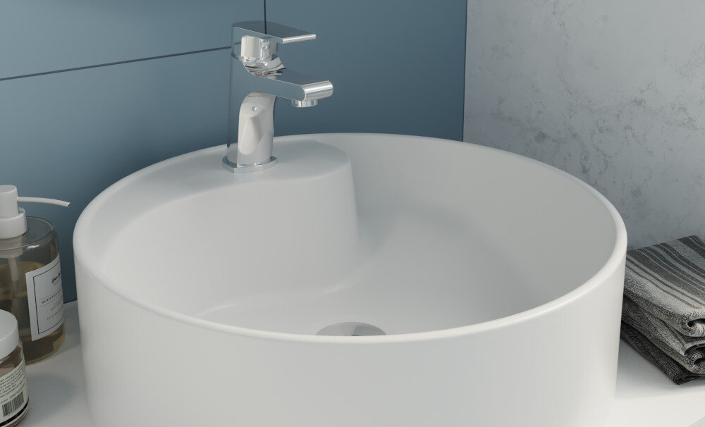 BATERIA UMYWALKOWA INVENA KALON Kalon Zbliżenie na nablatową umywalkę z baterią umywalkową. Prosta forma dobrze komponuje się z aranżacją łazienki chrom elegancki design smukła forma