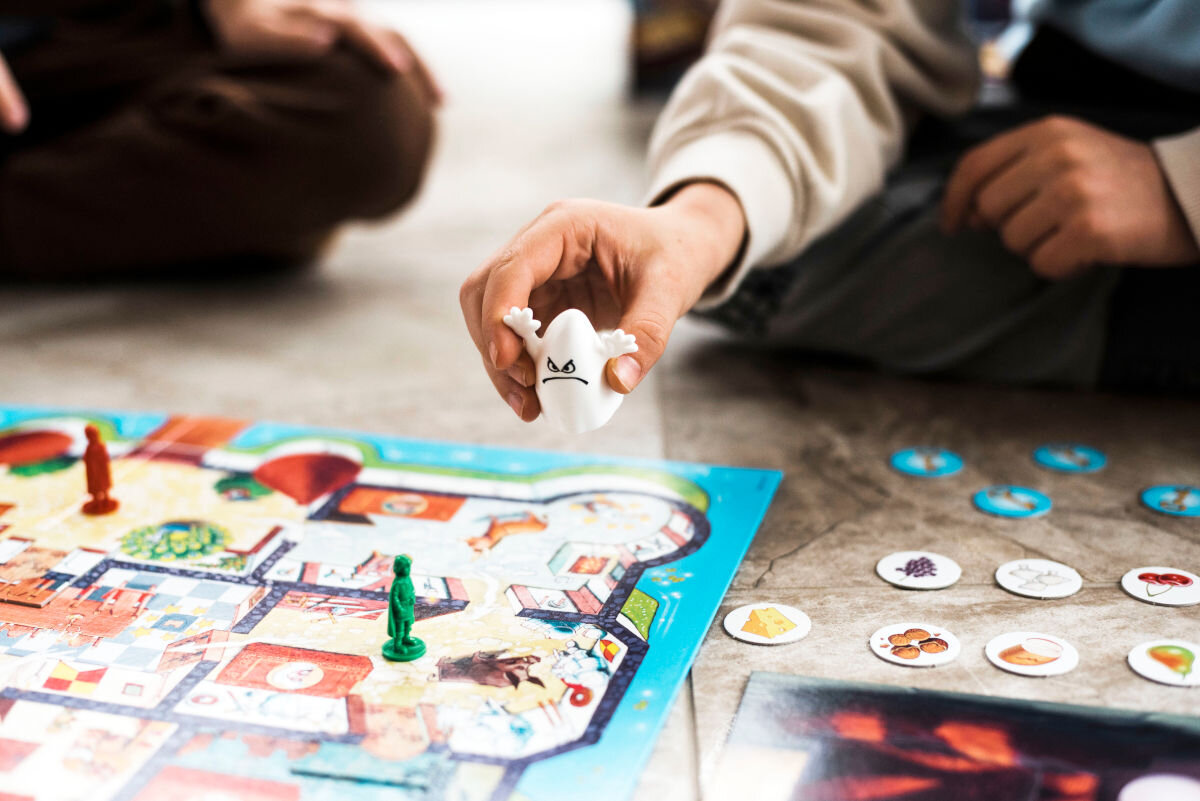 Gra planszowa RAVENSBURGER Kto to był? logiczne myślenie zabawa