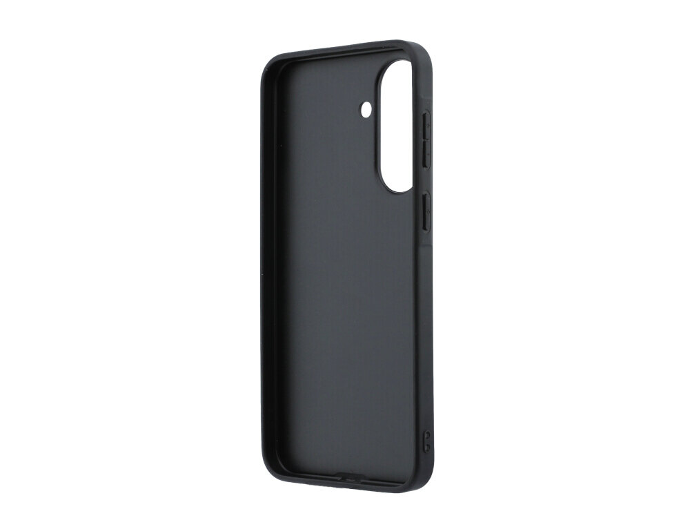 Czarne etui na telefon z wycięciami na aparat i przyciski boczne. Wykonane z gładkiego materiału, bez widocznych logo lub napisów.