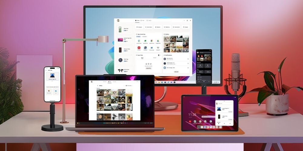 Laptop LENOVO IdeaPad Slim 5 14AHP11 z kamerą 5.0MP prezentuje fizyczną przesłonę obiektywu na ekranie podczas pracy biznesowej