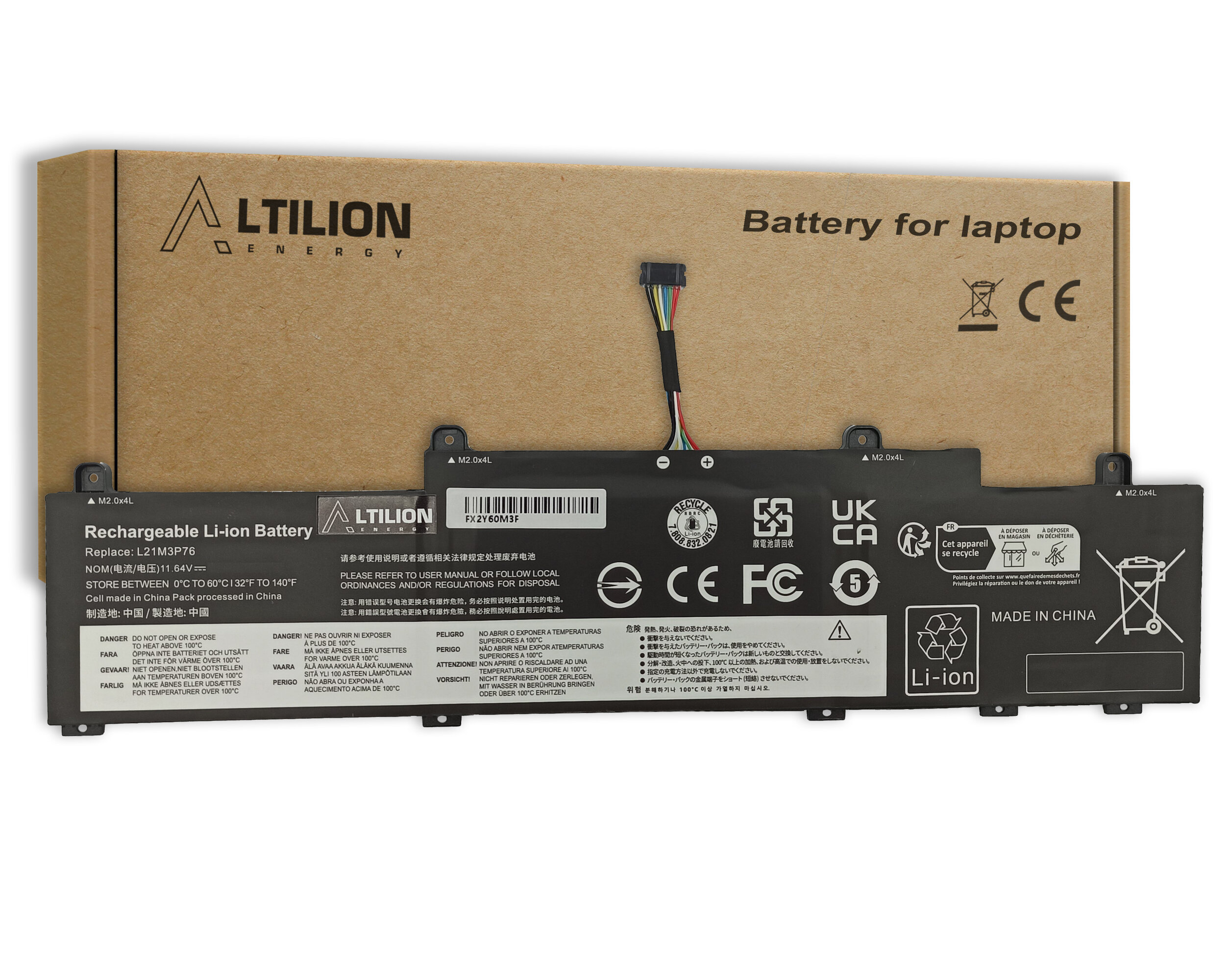 Na obrazie widoczna jest bateria litowo-jonowa z oznaczeniami i logo Altilion Energy, umieszczona na tle kartonowego opakowania z napisem \'Battery for laptop\'. Na baterii znajdują się różne certyfikaty, symbole oraz teksty, w tym \'Made in China\' i \'Li-ion\'.