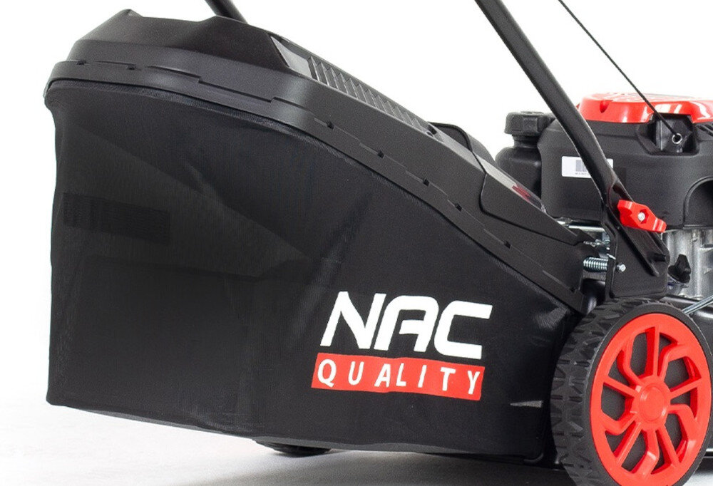 Kosiarka spalinowa NAC QUALITY MEX41-N127-1-RO kosz siatkowy plastikowa pokrywa przeciwpylowa z wysokiej jakosci tworzywa sztucznego pojemnosc 45 litry aerodynamiczne prowadzenie powietrza duzy otwor praktyczny uchwyt transportowy wskaznik napelnienia