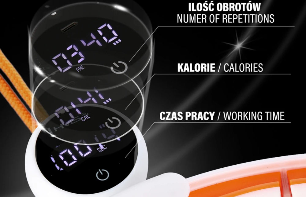 Obraz przedstawia wyświetlacz z trzema wartościami: 0340, 1041 i 1001, z opisami \'ILOŚĆ OBROTÓW / NUMBER OF REPETITIONS\', \'KALORIE / CALORIES\' oraz \'CZAS PRACY / WORKING TIME\'. W tle widoczny jest biało-pomarańczowy element, prawdopodobnie część produktu.