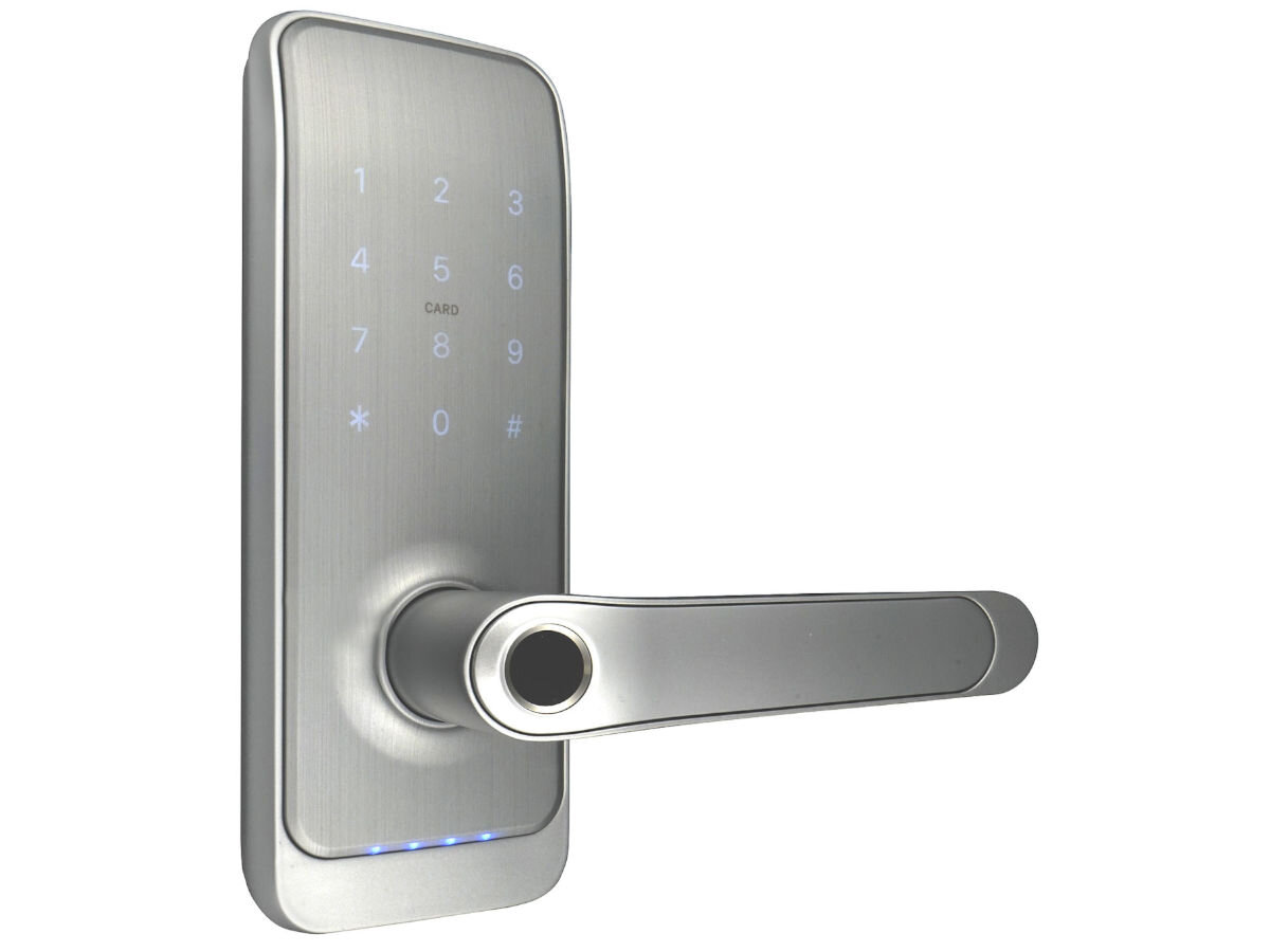 Srebrna klamka z panelem numerycznym, na którym widoczne są cyfry od 1 do 9 oraz symbole * i #. Na panelu znajduje się również napis \'CARD\'.