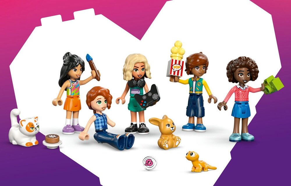 LEGO 42689 Friends Domek klubu przyjaciół z Heartlake pięć minilaleczek wiele akcesoriów