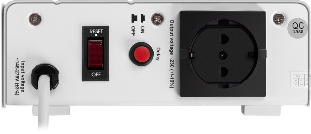 Stabilizator napięcia SVEN AVR Slim-1000 Tylny panel urządzenia z jednym gniazdem elektrycznym, przełącznikiem 'reset', przyciskiem 'delay' oraz gniazdem wejściowym przewodu, zabezpieczenia, ochrona, czas przełączania