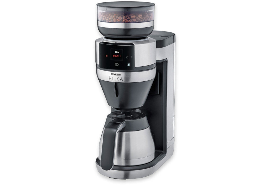 Ekspres do kawy w kolorze srebrnym i czarnym z widocznym logo \'SEVERIN FILKA\'. Na górze znajduje się przezroczysty pojemnik na ziarna kawy, a poniżej wyświetlacz z czerwonymi cyframi.
