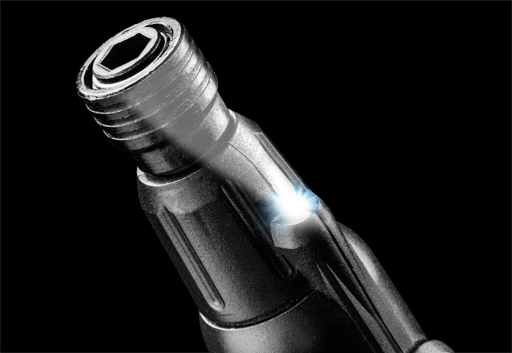 Wkrętak akumulatorowy NEO 04-200 3.6V 1.3Ah ciemne tło świecąca dioda zbliżenie na końcówkę elektroniczny hamulec odpowiednia kontrola dioda ledowa