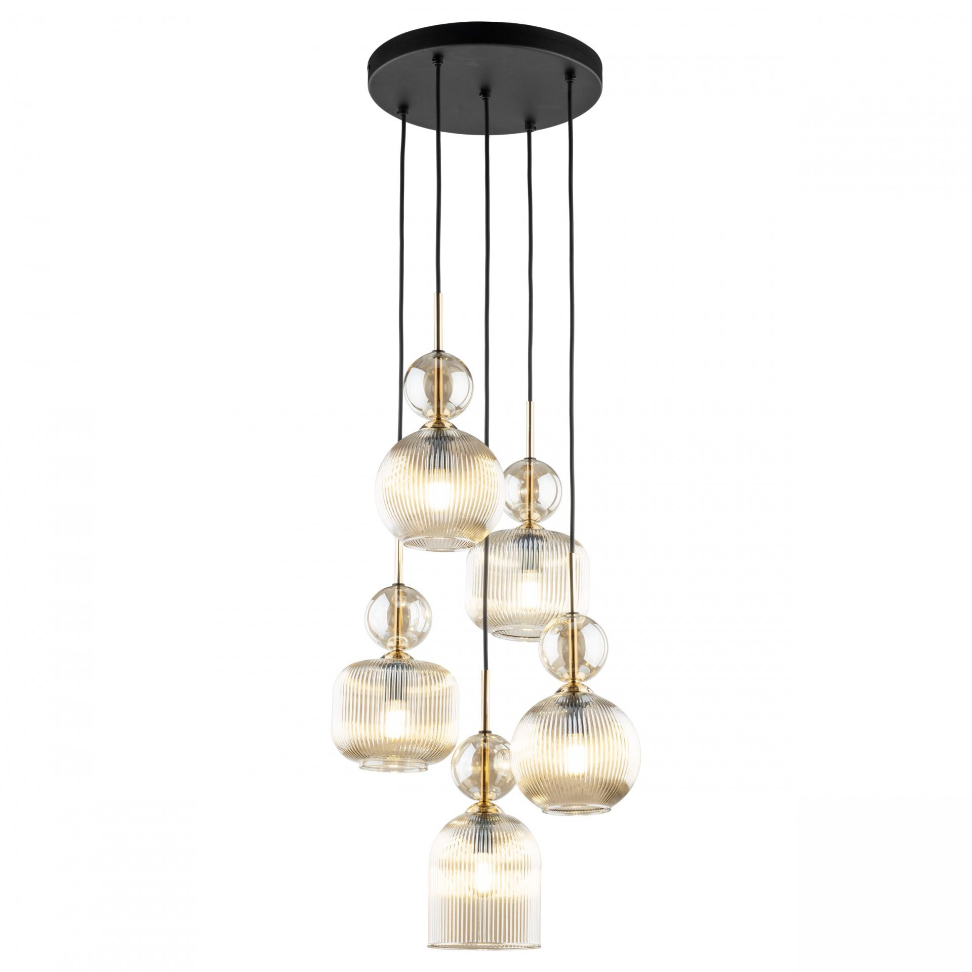 Lampa wisząca z czarną podstawą i pięcioma szklanymi kloszami w kolorze bursztynowym, zawieszonymi na czarnych przewodach. Klosze mają różne kształty i są wykonane z prążkowanego szkła.