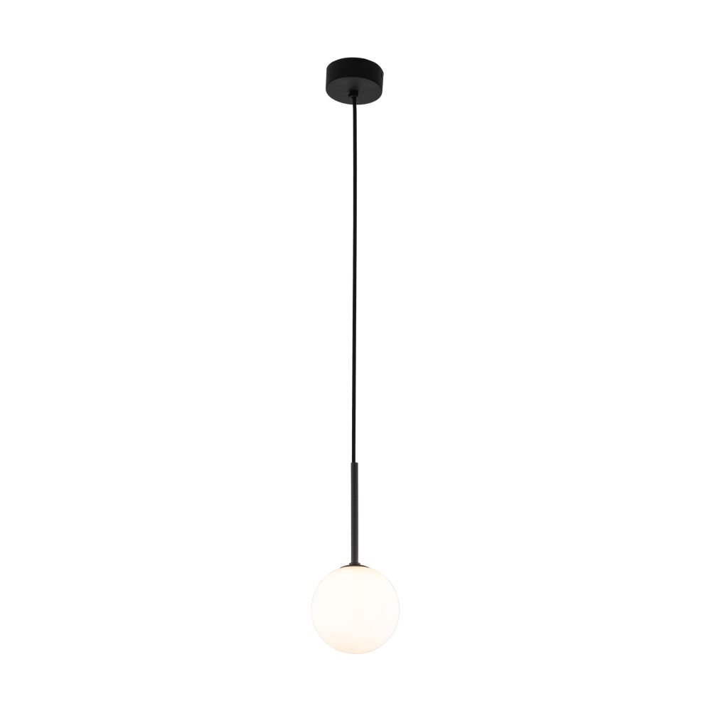 Lampa wisząca z czarnym przewodem i białym, kulistym kloszem. Element mocujący do sufitu jest również czarny.