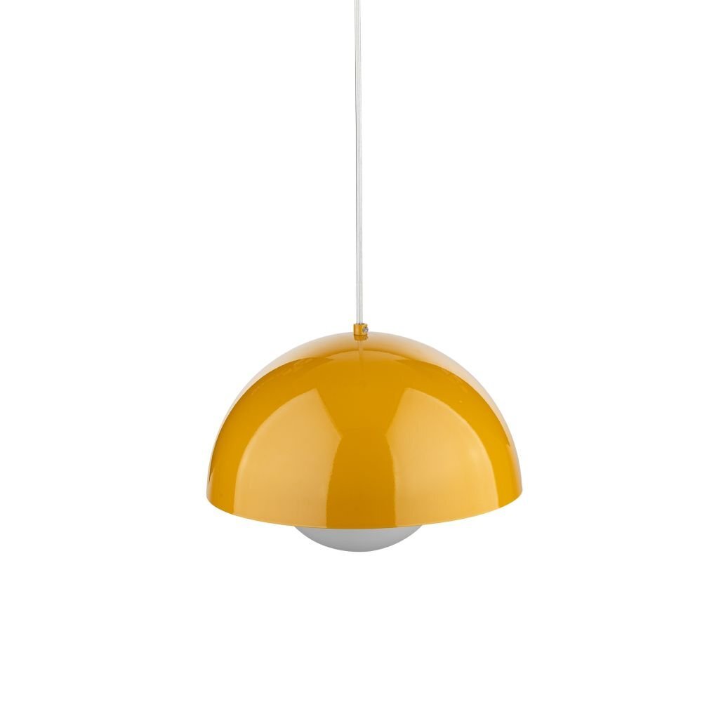 Lampa wisząca w kolorze ochry z półkulistym kloszem i białym przewodem. Klosz ma gładką, błyszczącą powierzchnię.