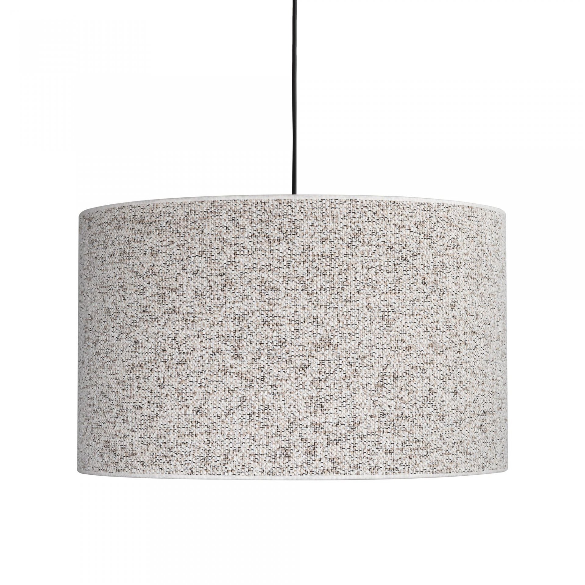 Na obrazie widoczna jest lampa wisząca z cylindrycznym kloszem o teksturowanej powierzchni w odcieniach szarości. Lampa zawieszona jest na cienkim, czarnym przewodzie.