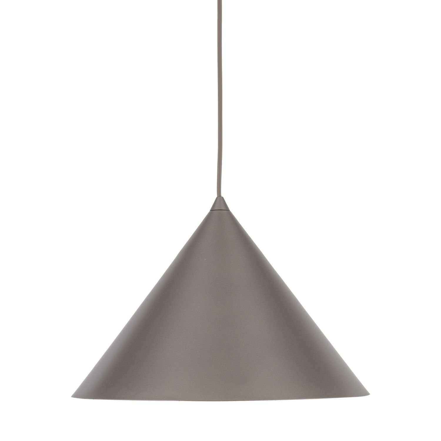 Brązowa lampa wisząca o stożkowym kształcie z gładką powierzchnią. Lampa zawieszona jest na cienkim przewodzie.