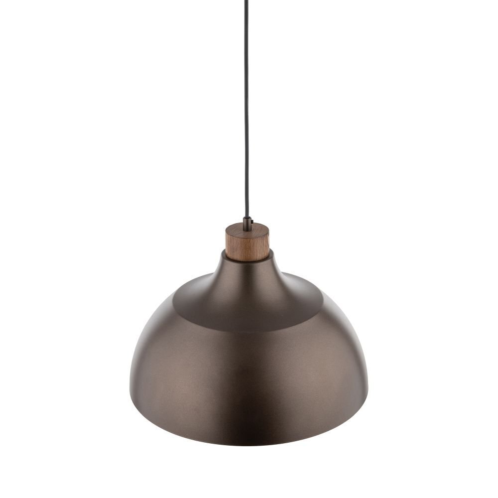 Brązowa lampa wisząca z metalowym kloszem i drewnianym elementem przy mocowaniu. Lampa zawieszona jest na czarnym przewodzie.