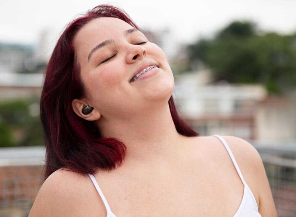 Słuchawki dokanałowe JBL Live Buds 3 dopasowanie komfort koncowki nakladki wymiana