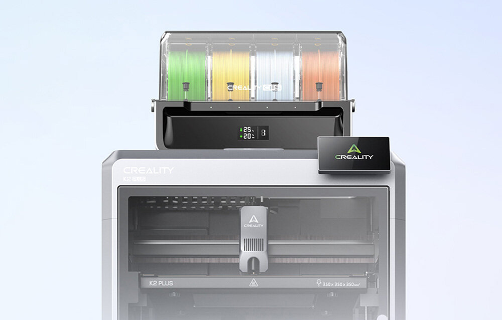CREALITY K2 Plus Combo drukarka jest gotowa do działania czytnik RFID automatycznie identyfikuje typ używanego filamentu wybiera optymalne parametry druku