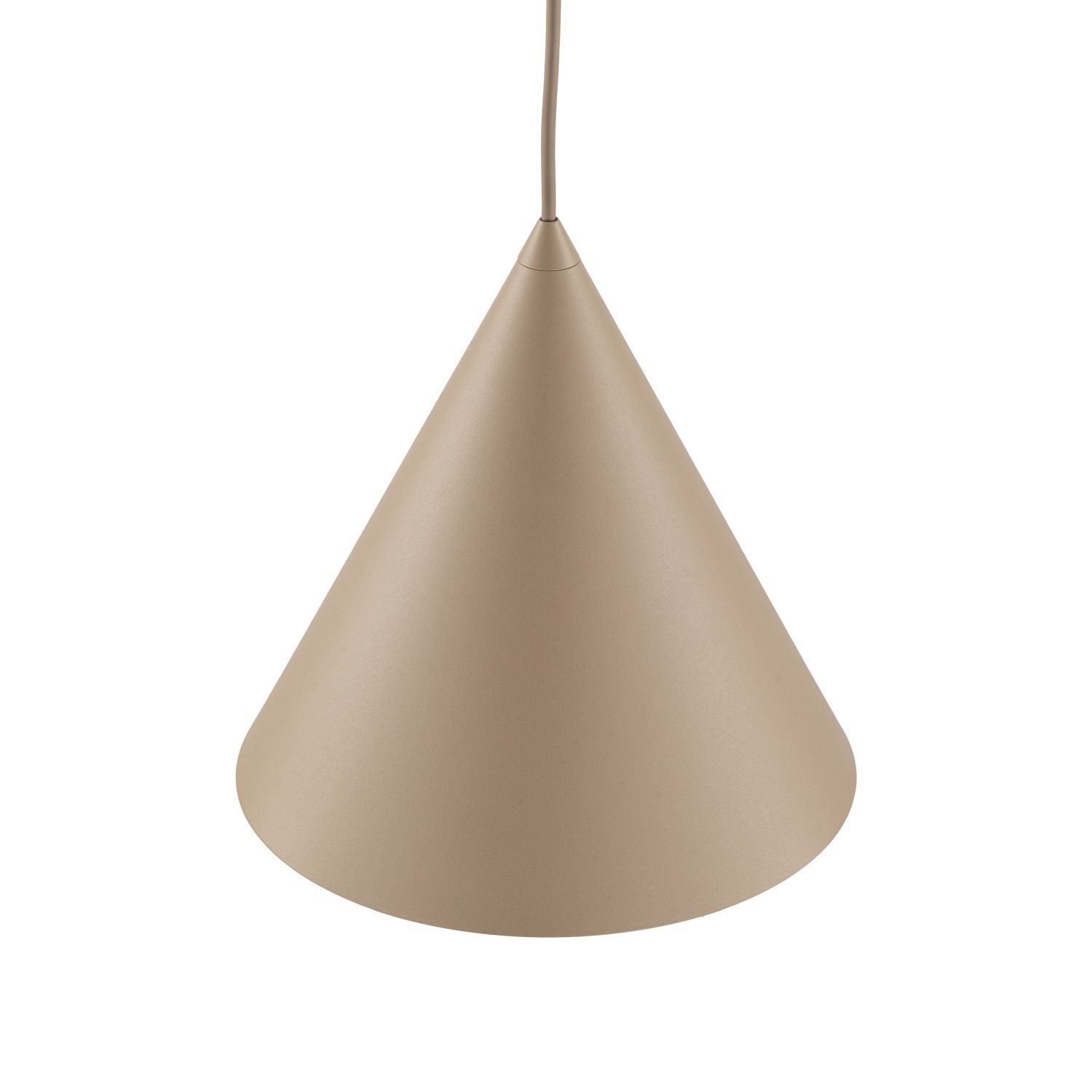 Beżowa lampa wisząca o stożkowym kształcie z gładką powierzchnią. Lampa jest zawieszona na cienkim przewodzie.