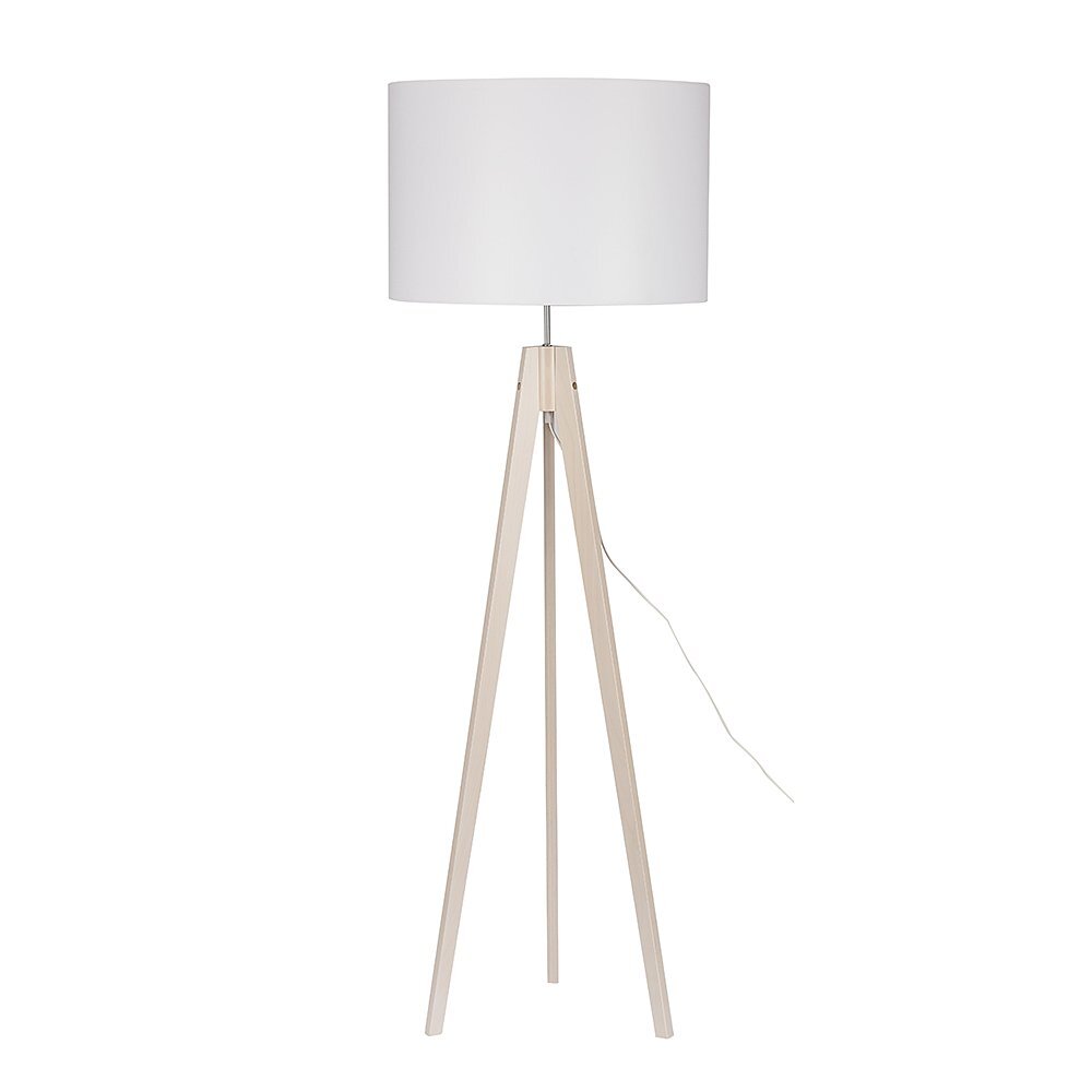 Lampa podłogowa z białym kloszem i drewnianą podstawą w formie trójnogu. Kabel zasilający widoczny jest przy podstawie lampy.