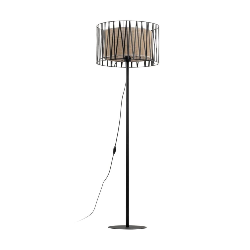 Czarna lampa podłogowa z cylindrycznym abażurem wykonanym z juty, otoczonym metalową kratką. Lampa posiada prosty, smukły trzon i okrągłą podstawę.