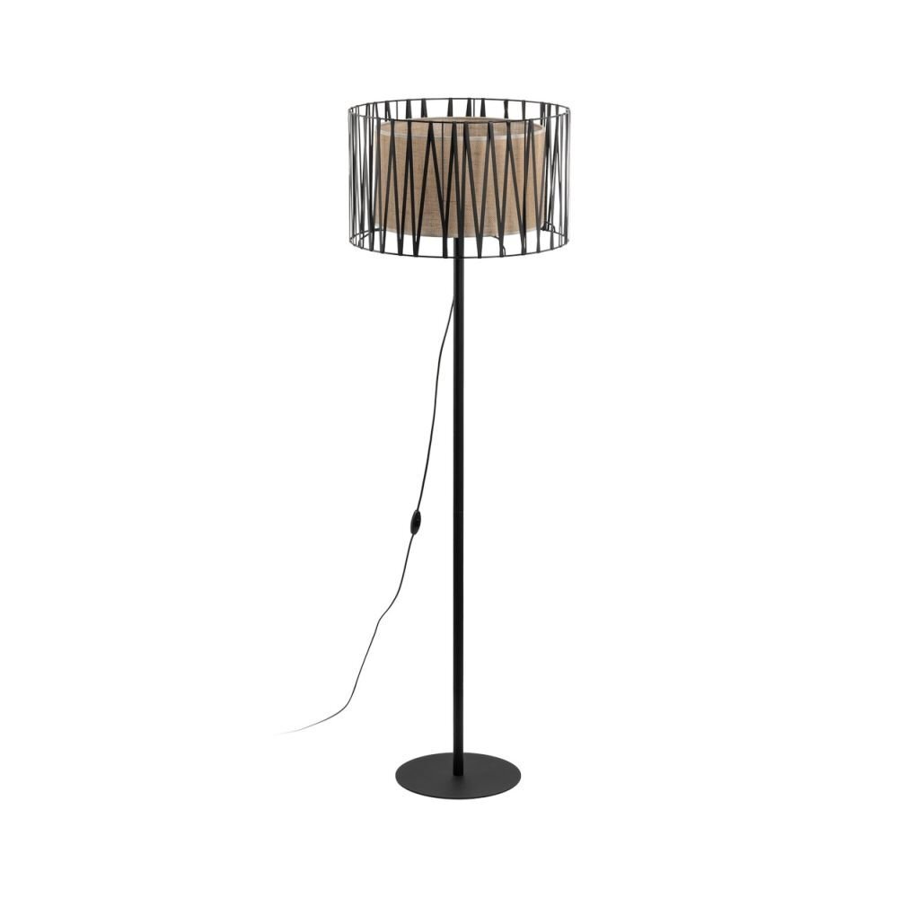 Czarna lampa podłogowa z okrągłym abażurem wykonanym z juty, umieszczonym w metalowej klatce. Lampa posiada prosty, smukły stojak i okrągłą podstawę.