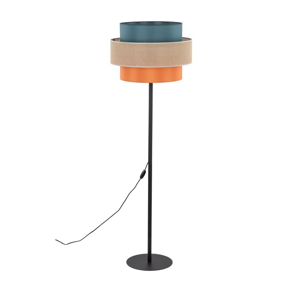 Lampa podłogowa z trzema abażurami w kolorach niebieskim, beżowym i pomarańczowym, na czarnym stojaku z okrągłą podstawą. Kabel z włącznikiem zwisa z boku stojaka.