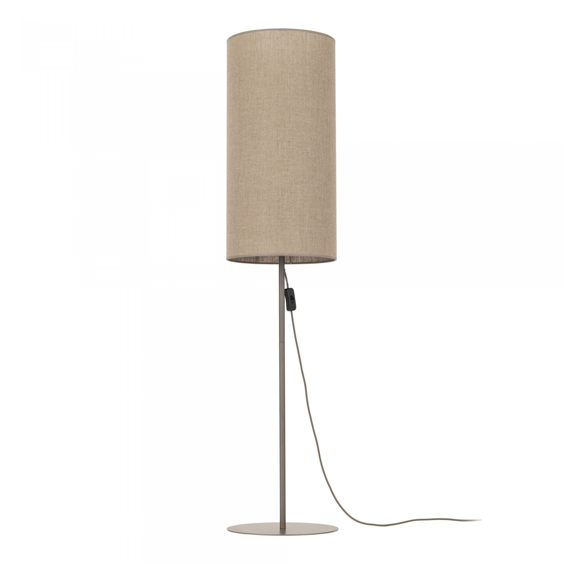 Lampa podłogowa z brązowym, lnianym abażurem na prostym, metalowym stelażu. Kabel z włącznikiem zwisa wzdłuż stelaża.