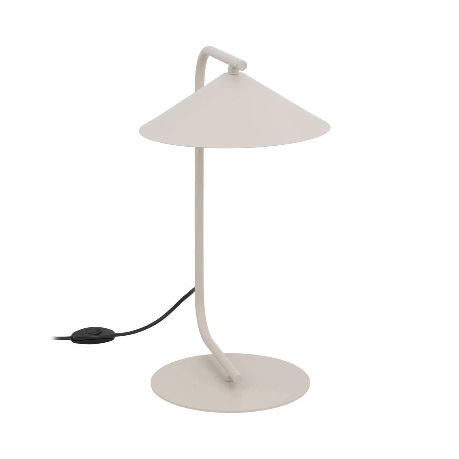 Lampa biurkowa o stalowej konstrukcji z okrągłą podstawą i stożkowym kloszem w jasnym kolorze. Widoczny jest czarny przewód z włącznikiem.