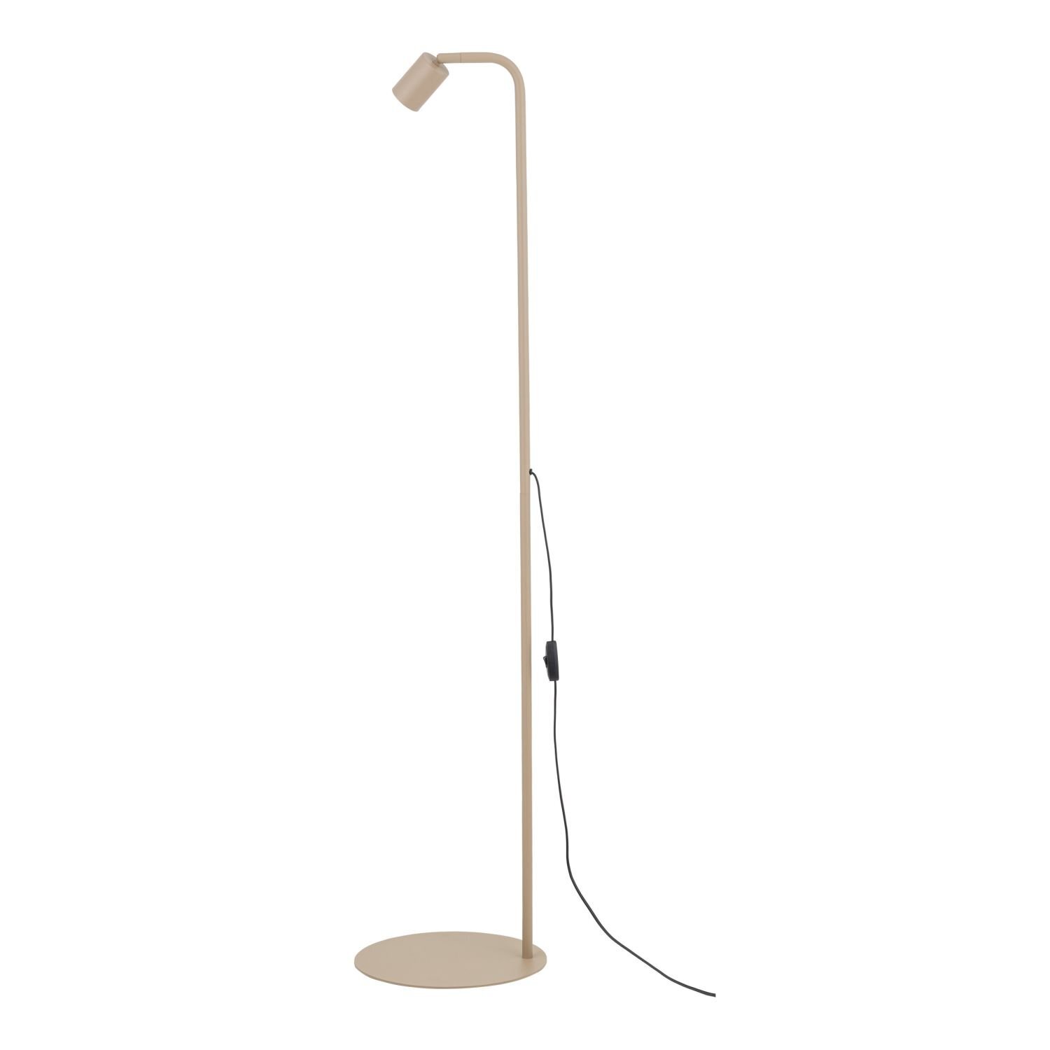 Beżowa lampa podłogowa o minimalistycznym designie, z prostym, smukłym trzonem i okrągłą podstawą. Posiada przewód z włącznikiem umieszczonym na wysokości trzonu.