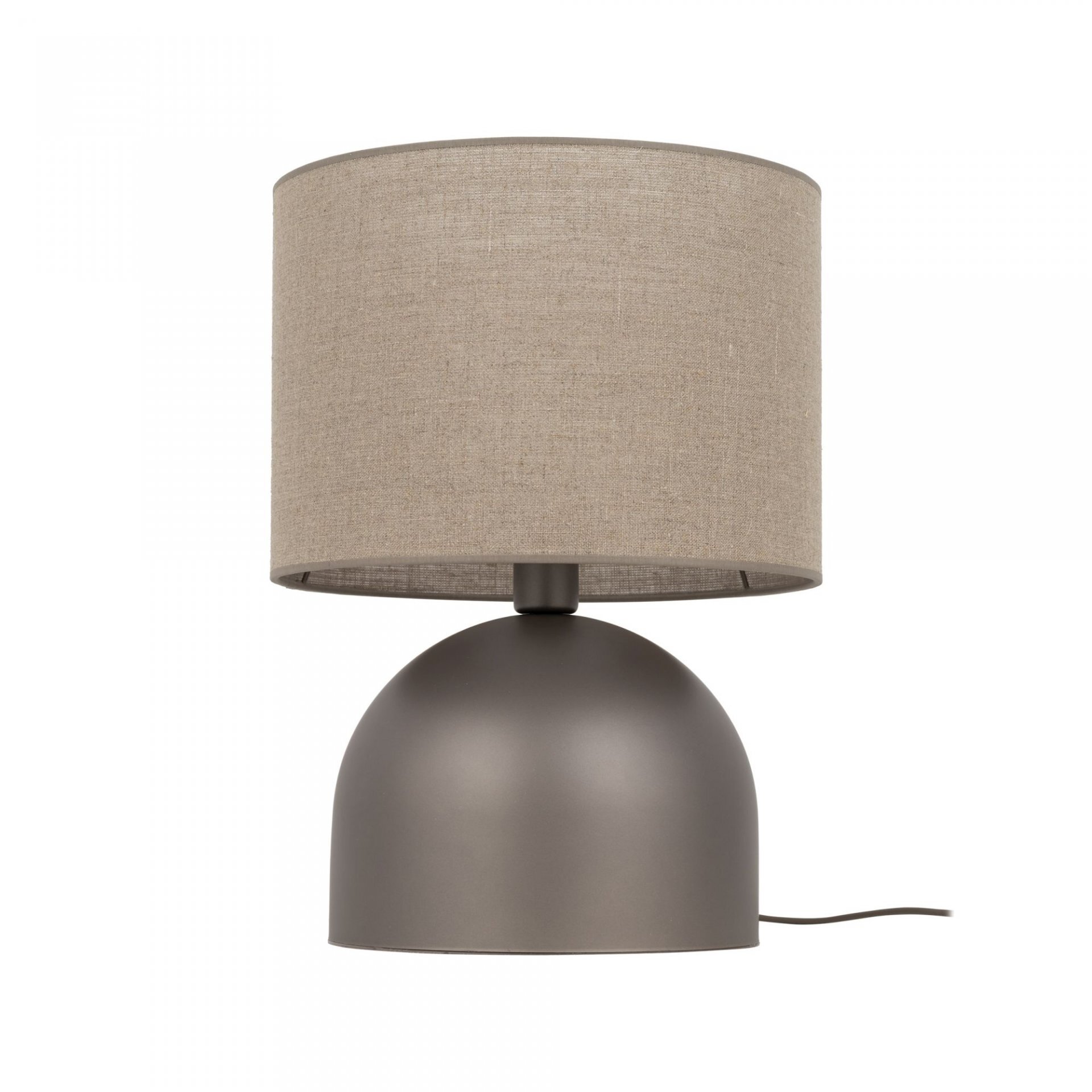 Lampa stołowa z okrągłym, lnianym kloszem w kolorze brązowym i półkulistą podstawą. Widoczny jest także przewód zasilający.