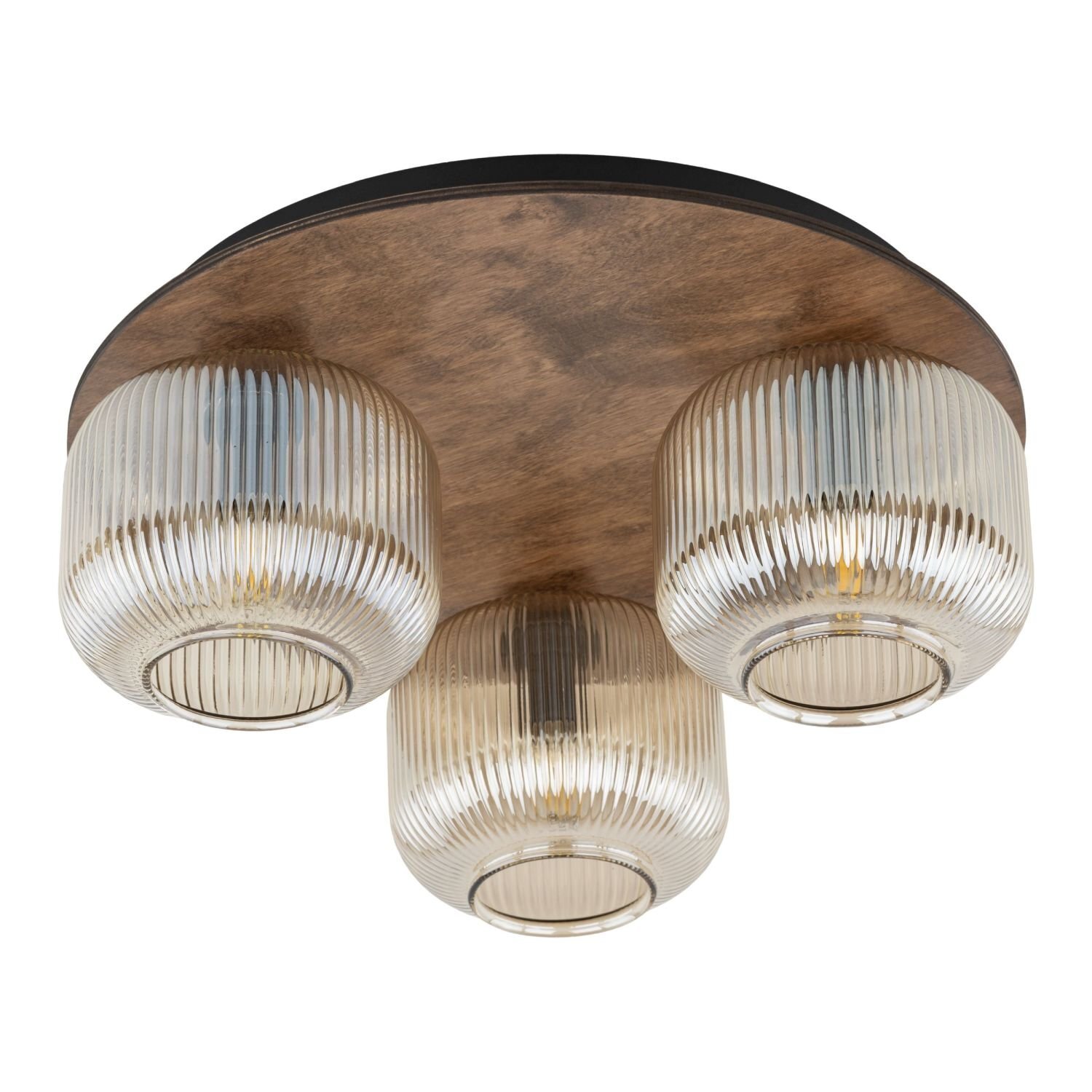 Lampa sufitowa z trzema kloszami wykonanymi z prążkowanego szkła, zamontowana na okrągłej, drewnianej podstawie. Klosze mają brązowy odcień, a całość ma klasyczny wygląd.